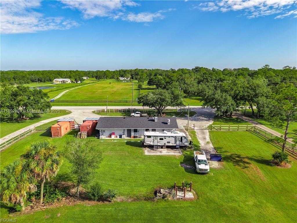 Small Image of Other City - In The State Of Florida Number 50