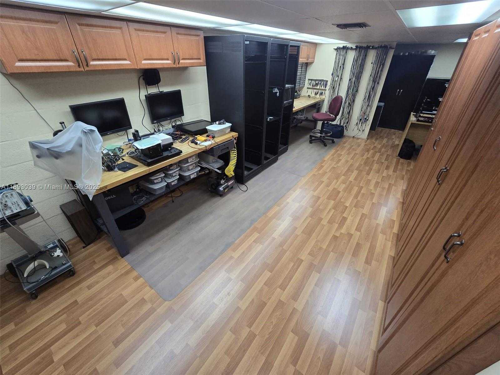 Small Image of 1771 BLOUNT RD #206, Pompano Beach Number 7