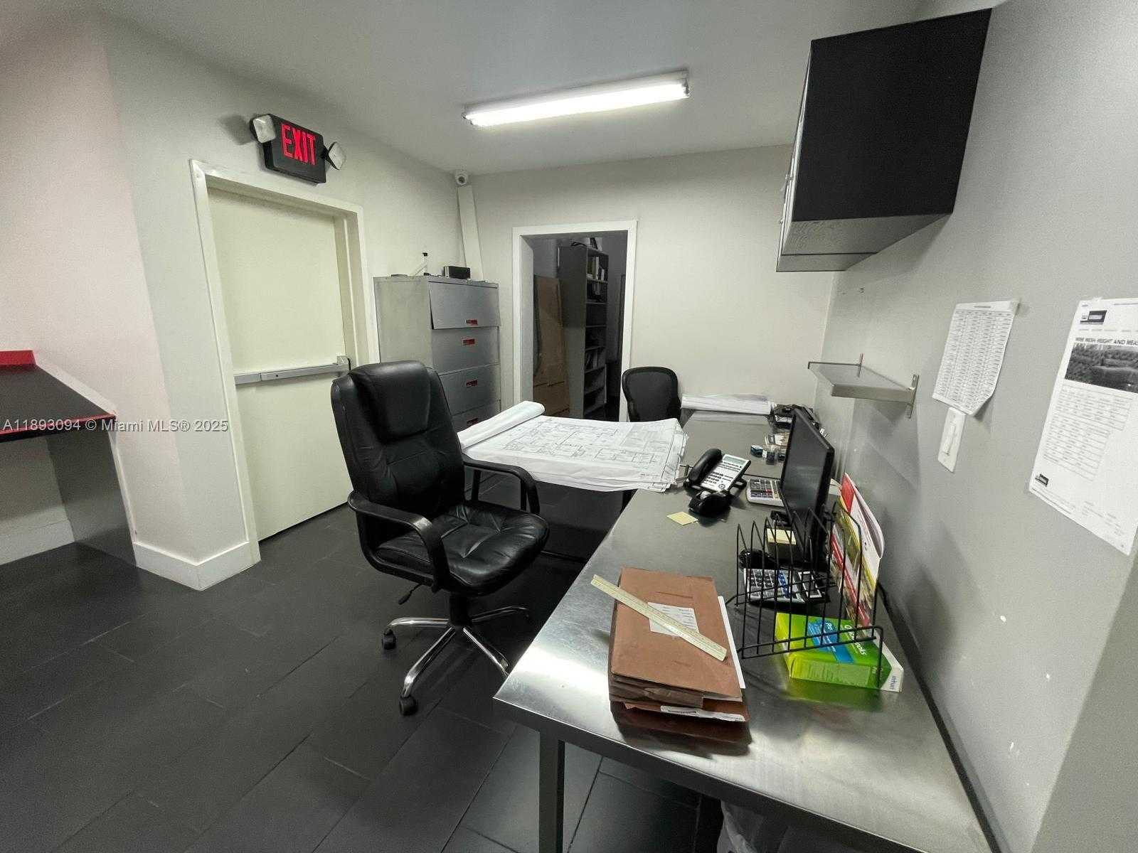 Small Image of 10820 NORTH WEST 138TH ST #1-C, Hialeah Gardens Number 9