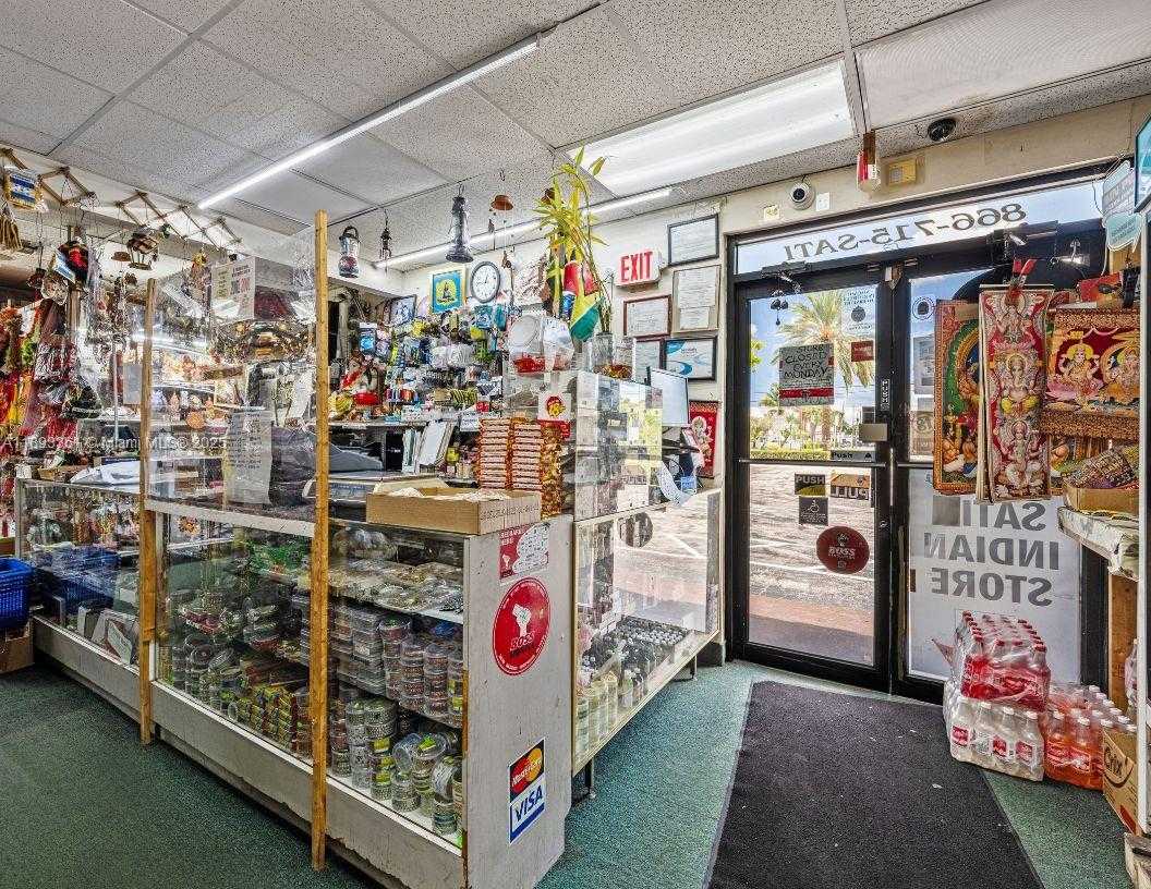 Small Image of 715 NORTH STATE ROAD 7, Margate Number 11