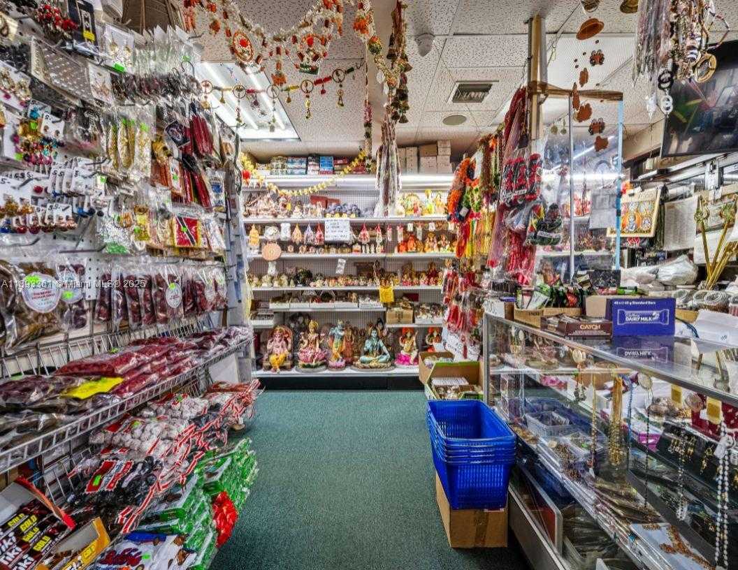 Small Image of 715 NORTH STATE ROAD 7, Margate Number 6