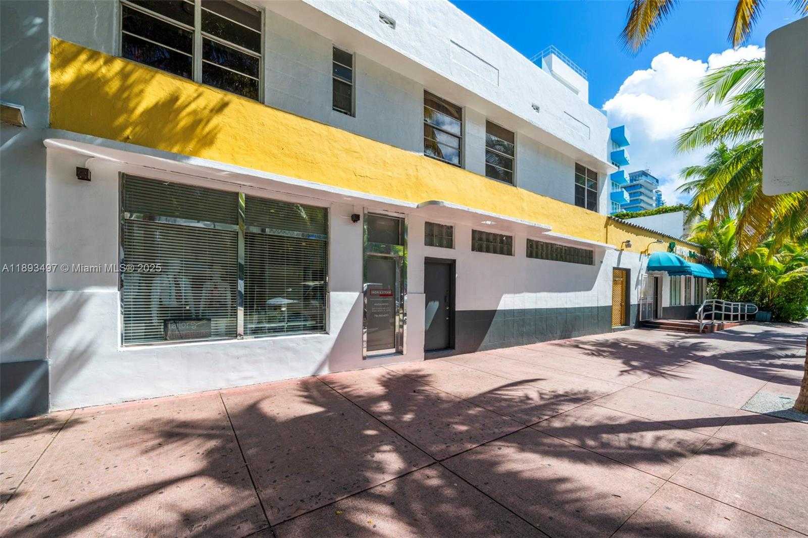 Small Image of 249 COLLINS AVE, Miami Beach Number 5