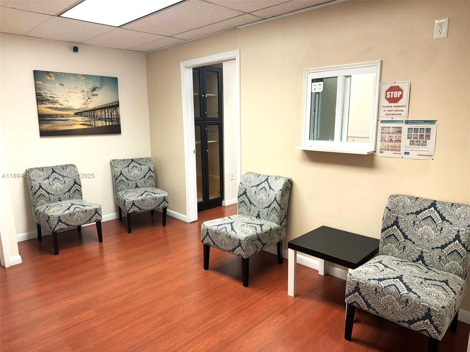 Small Image of 299 ALHAMBRA CIR #224, Coral Gables Number 2