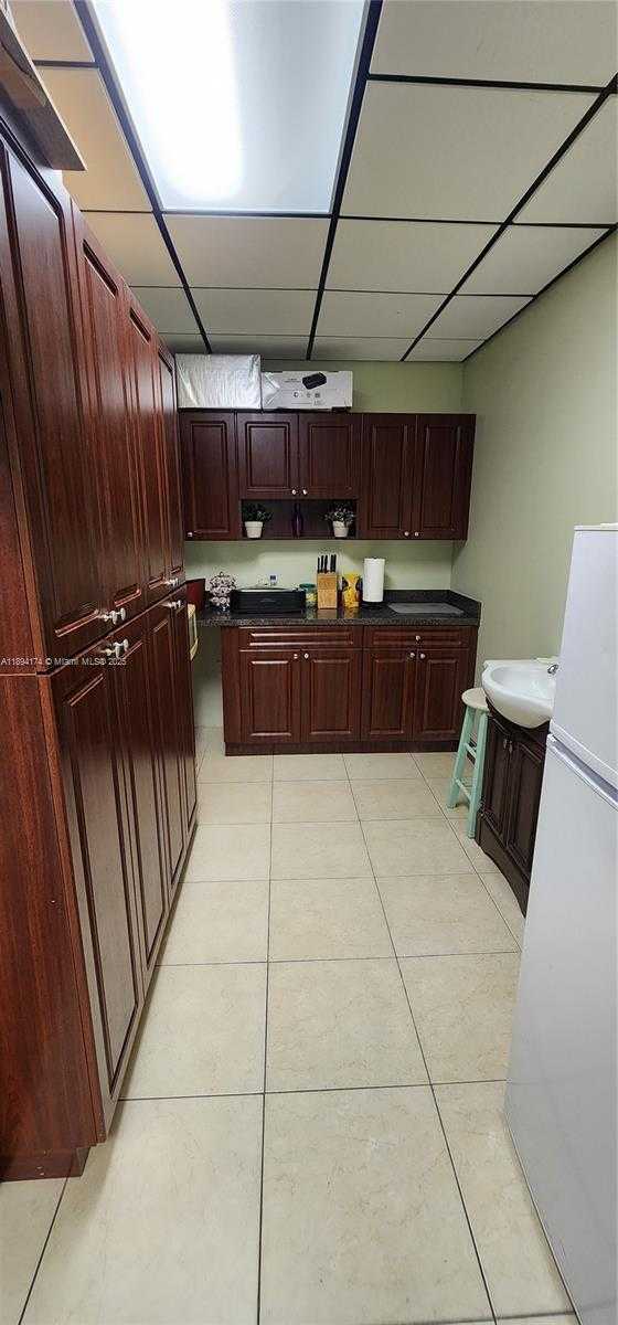 Small Image of 13055 SOUTH WEST 42ND ST #208, Miami Number 7
