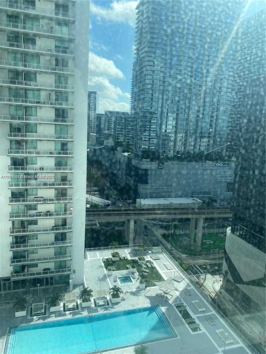 Small Image of 175 SE 7th St, Miami, FL 33131, USA Number 11