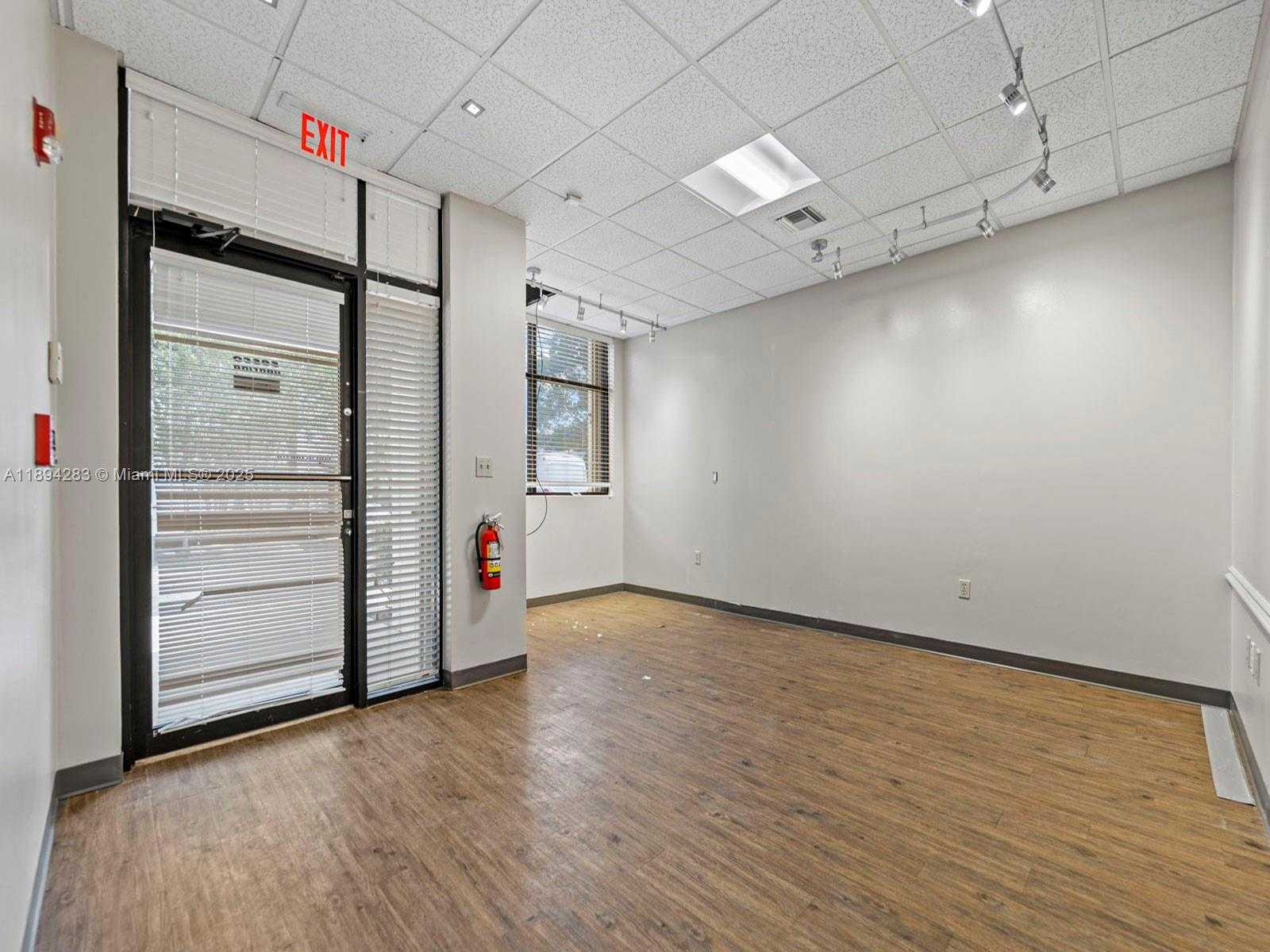 Small Image of 735 SHOTGUN RD #735, Sunrise Number 8