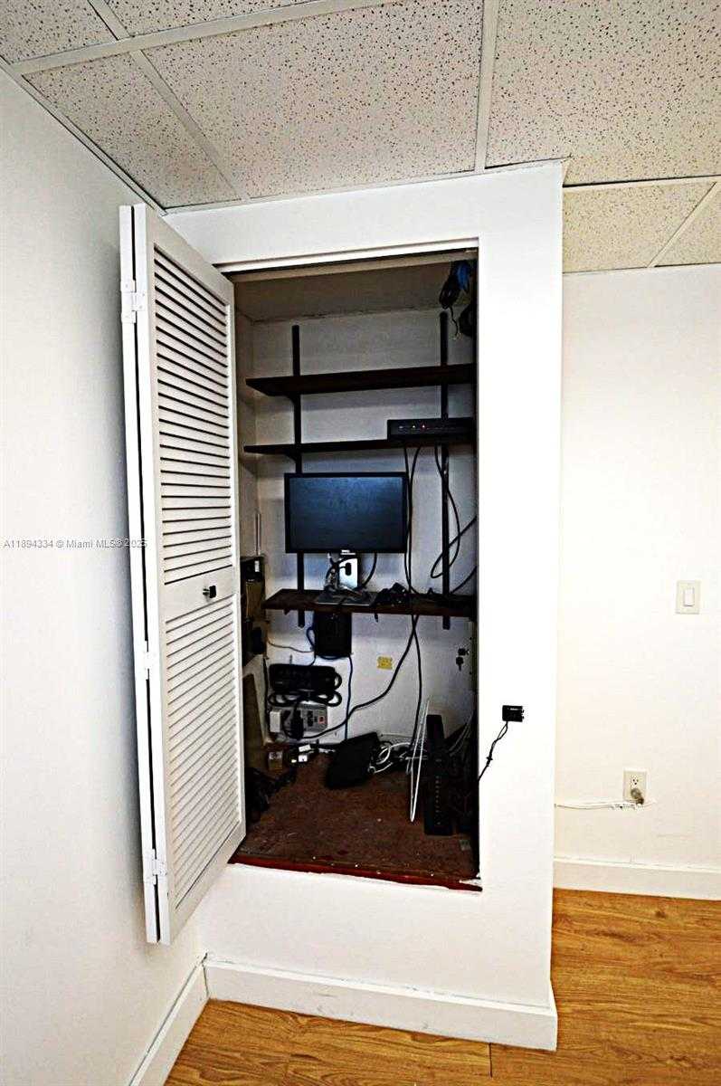 Small Image of 12269 SOUTH WEST 132ND CT #14, Miami Number 20