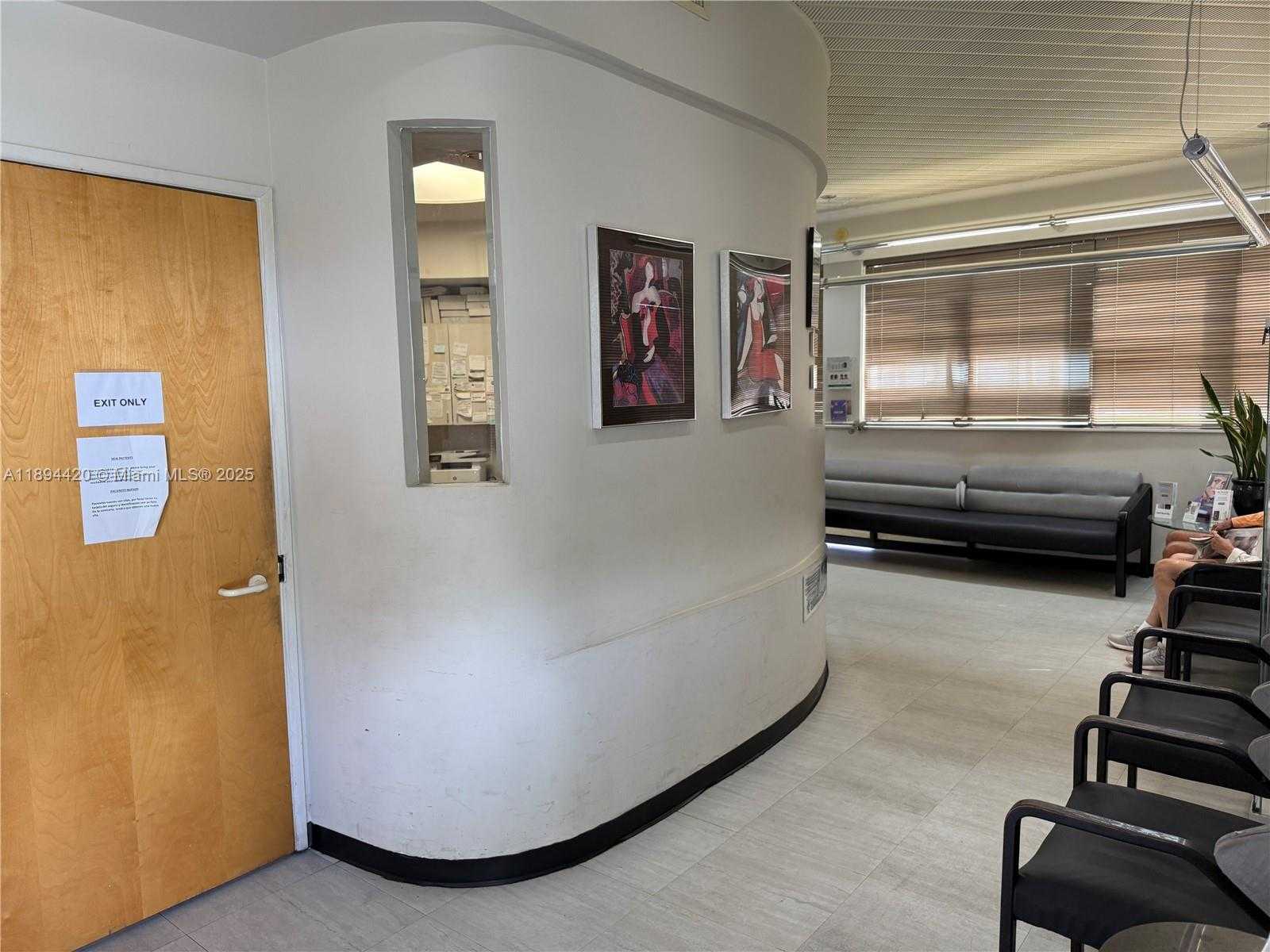 Small Image of 17101 NORTH EAST 19TH AVE, North Miami Beach Number 18
