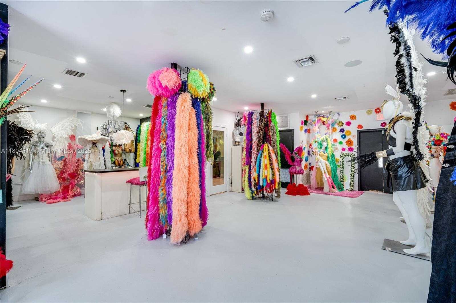 Small Image of 1121 NORTH WEST 29TH ST, Miami Number 12