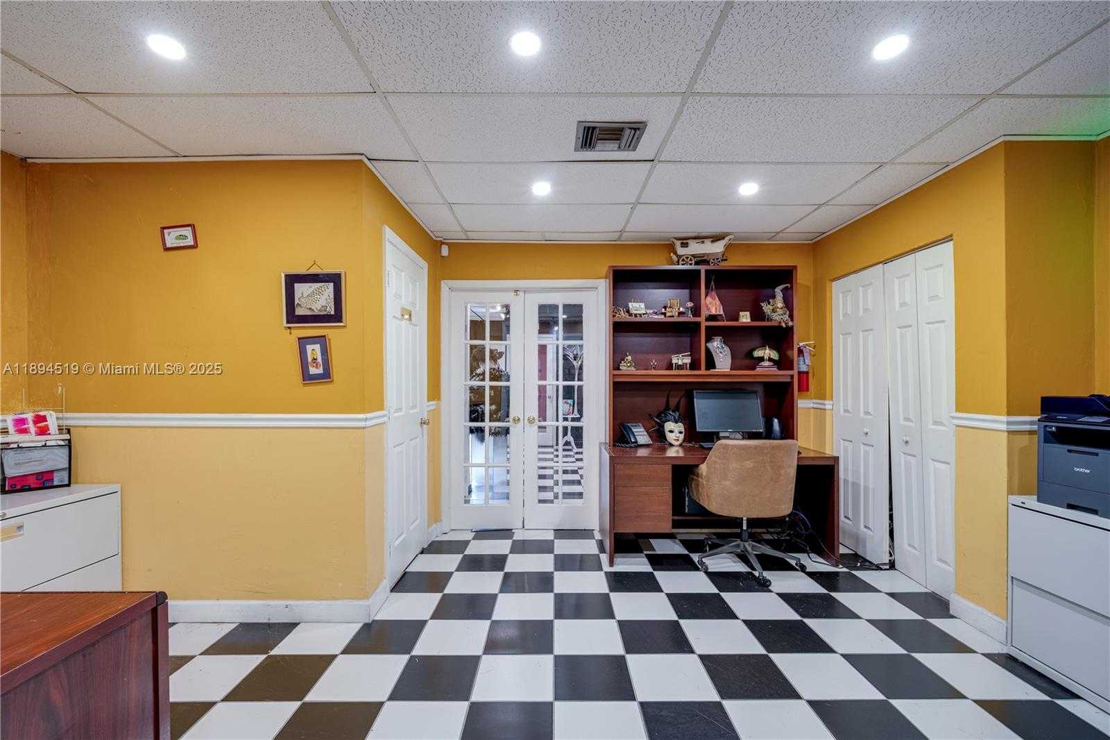 Small Image of 1121 NORTH WEST 29TH ST, Miami Number 22