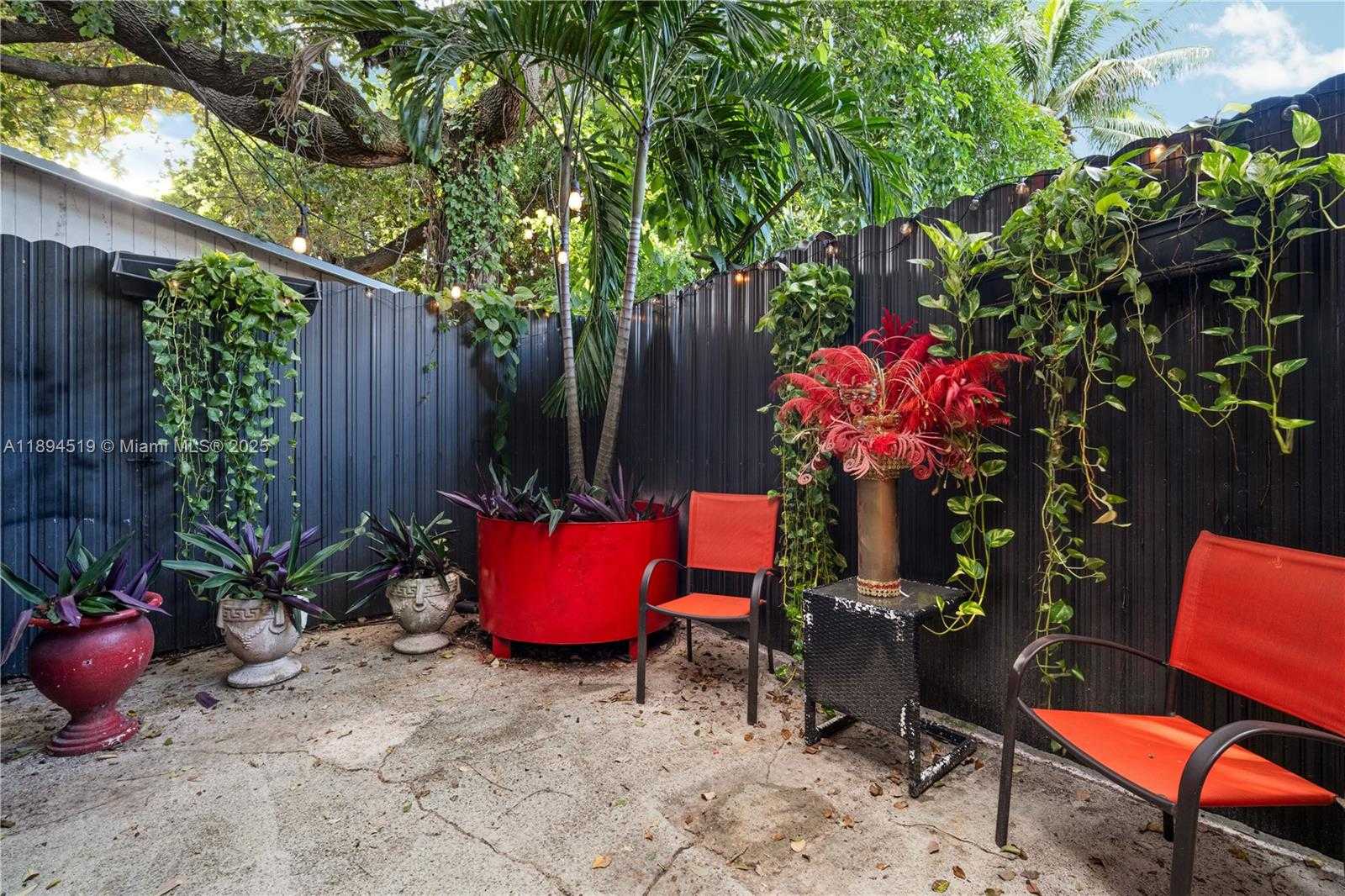 Small Image of 1121 NORTH WEST 29TH ST, Miami Number 32