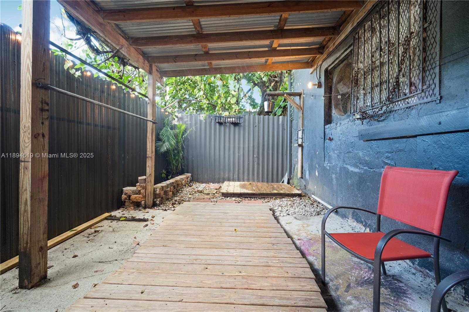 Small Image of 1121 NORTH WEST 29TH ST, Miami Number 34