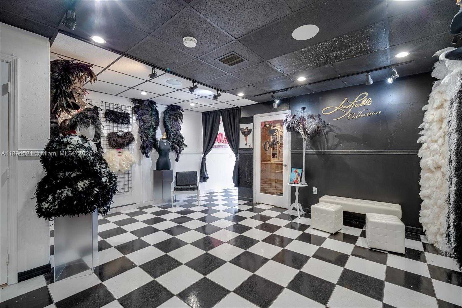 Small Image of 1121 NORTH WEST 29TH ST, Miami Number 12