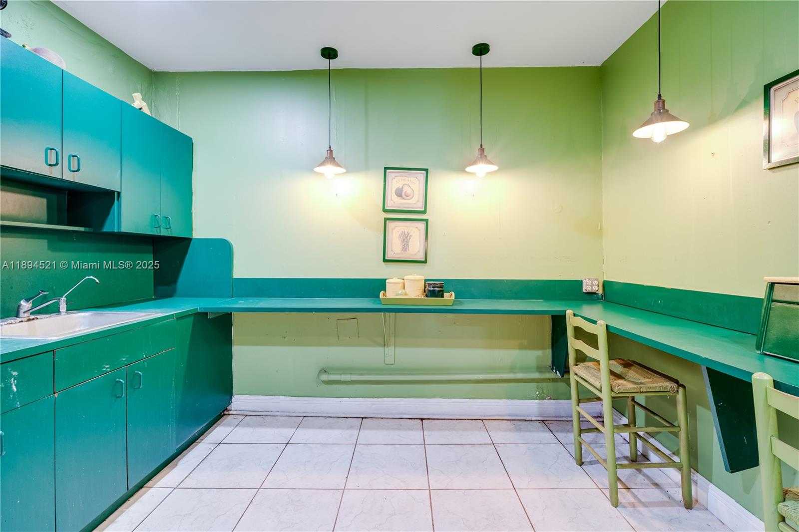 Small Image of 1121 NORTH WEST 29TH ST, Miami Number 27