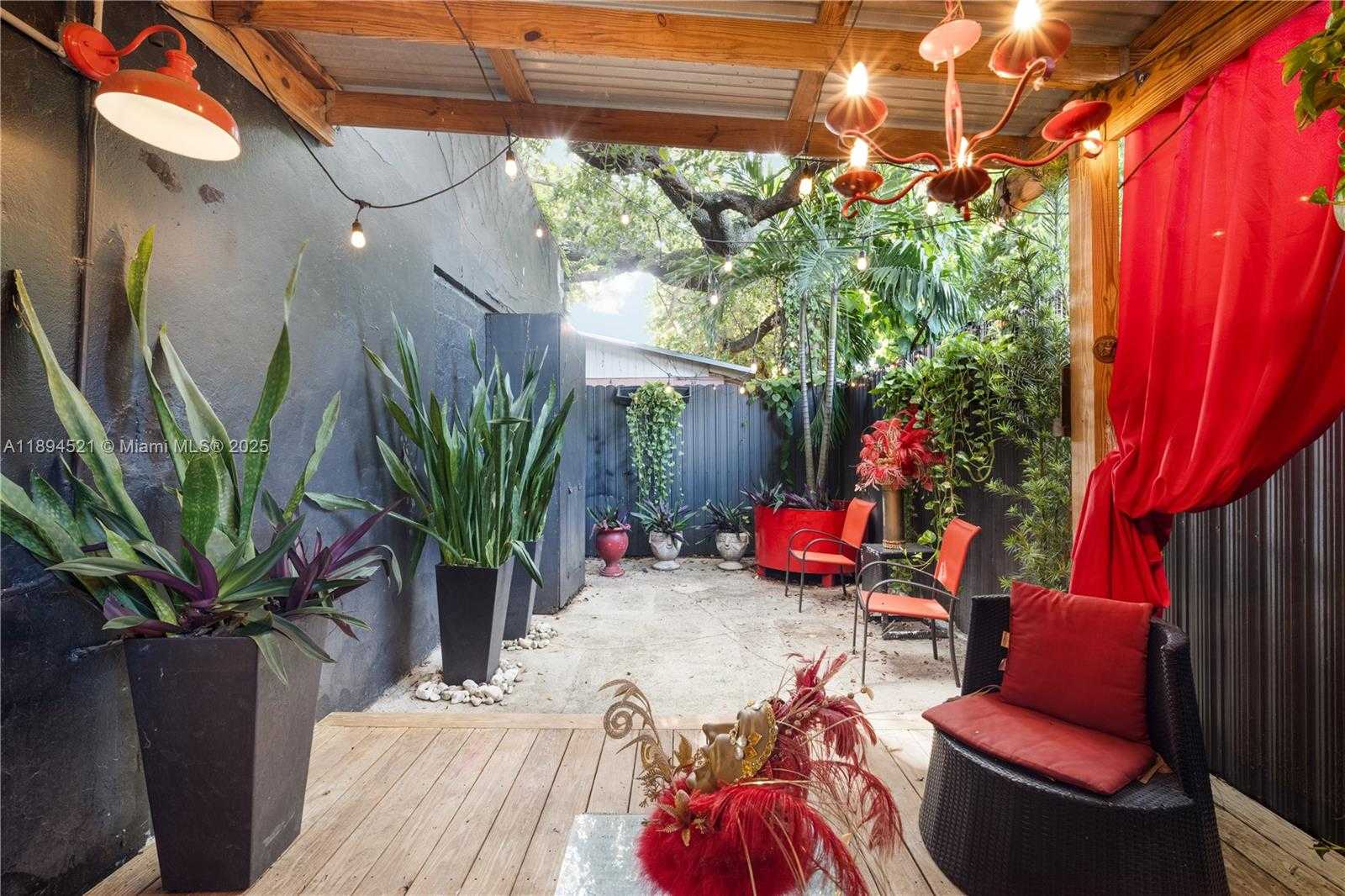 Small Image of 1121 NORTH WEST 29TH ST, Miami Number 41