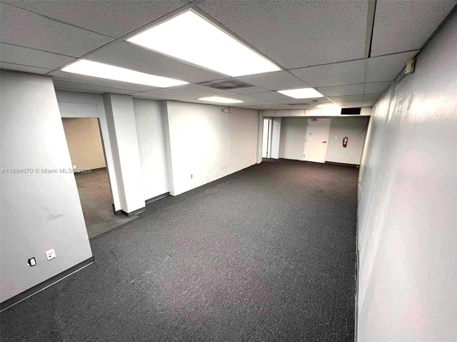 Small Image of 2727 EAST OAKLAND PARK BLVD #205A, Fort Lauderdale Number 13