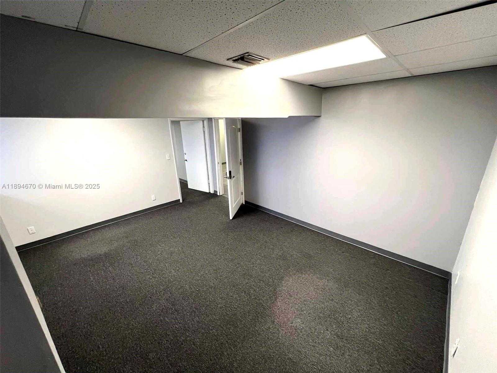 Small Image of 2727 EAST OAKLAND PARK BLVD #205A, Fort Lauderdale Number 22