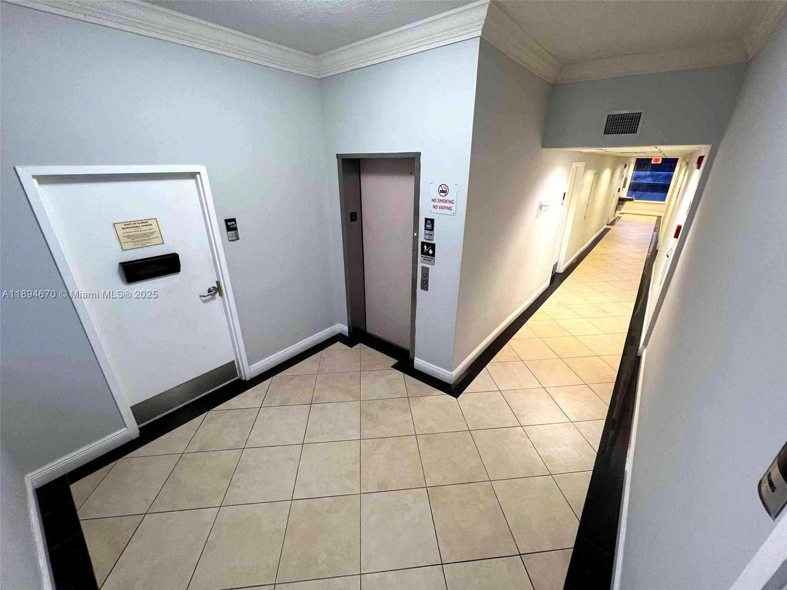 Small Image of 2727 EAST OAKLAND PARK BLVD #205A, Fort Lauderdale Number 9