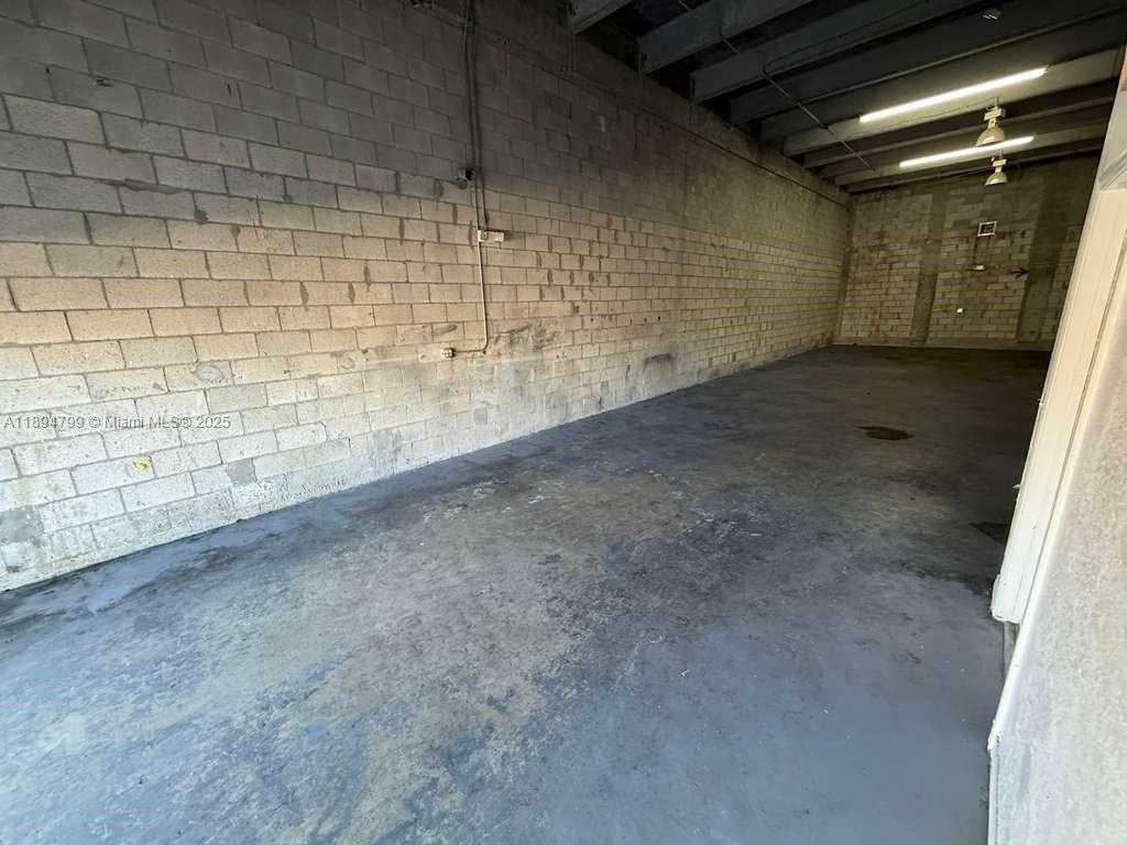 Small Image of 9190 NORTH WEST 119TH ST #7, Hialeah Gardens Number 6