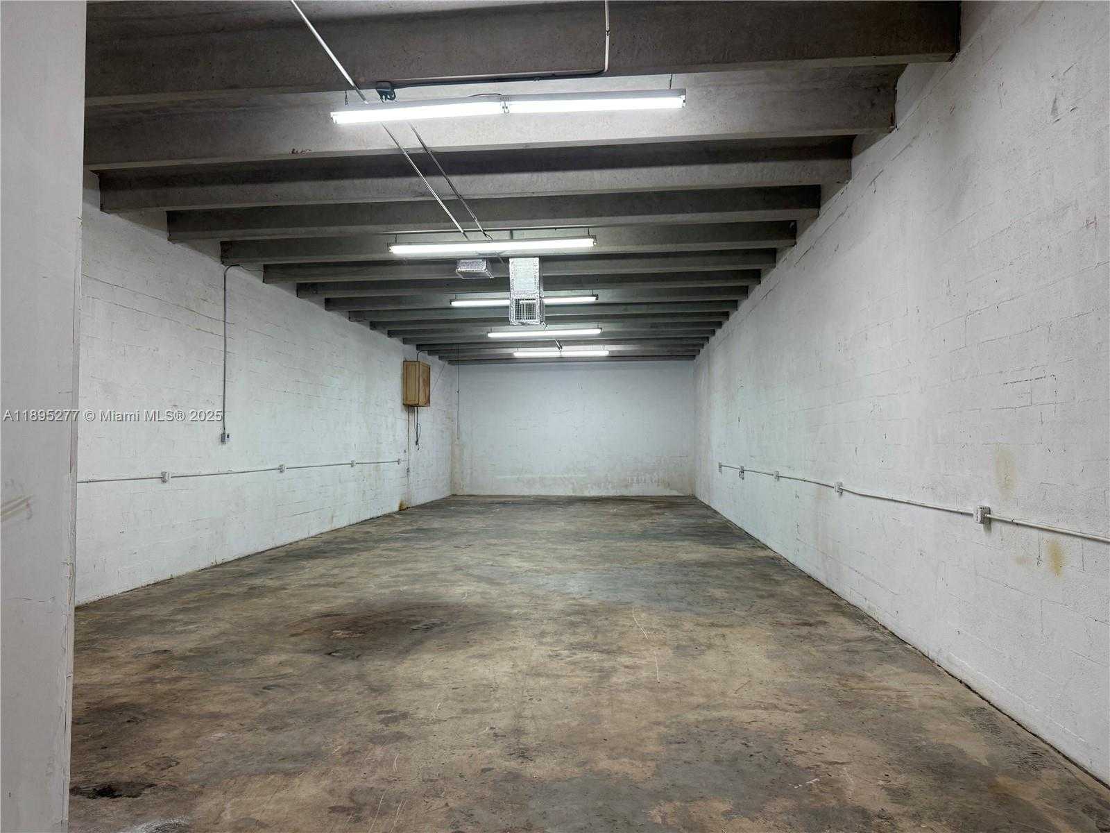 Small Image of 1870 NORTH WEST 21 TERRACE, Miami Number 2