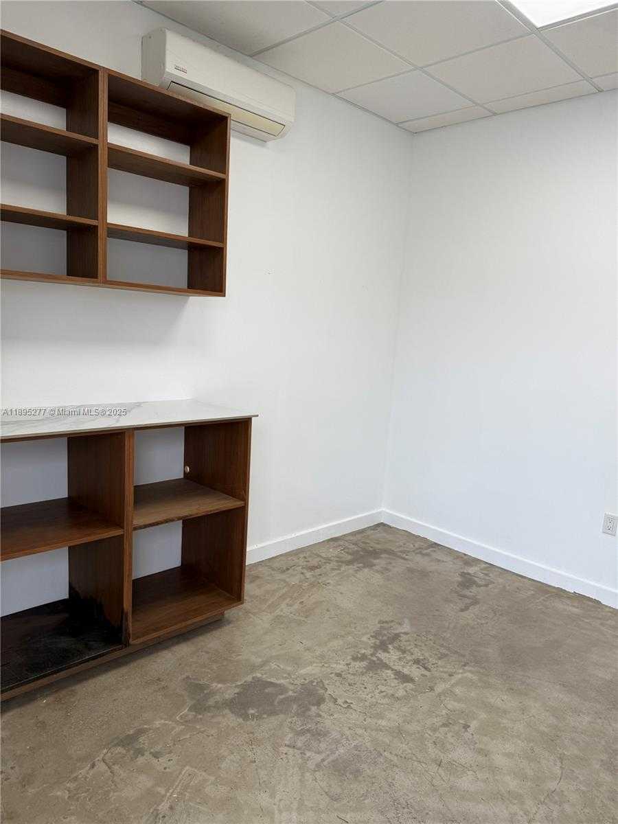 Small Image of 1870 NORTH WEST 21 TERRACE, Miami Number 21