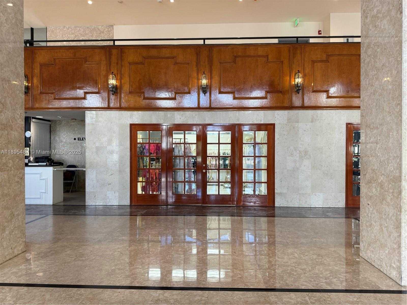 Small Image of 5601 COLLINS AVE #CU-1, Miami Beach Number 3