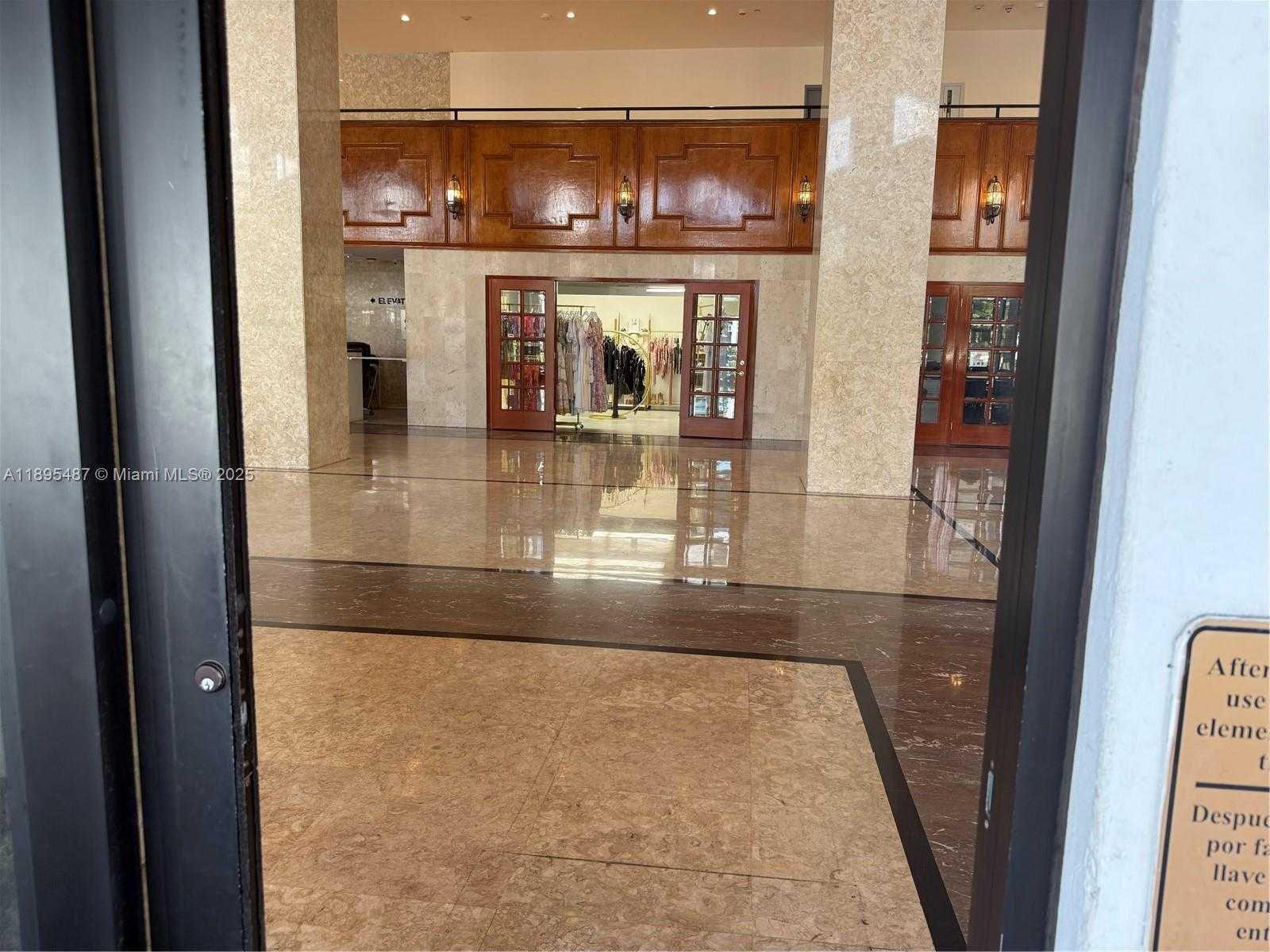 Small Image of 5601 COLLINS AVE #CU-1, Miami Beach Number 4