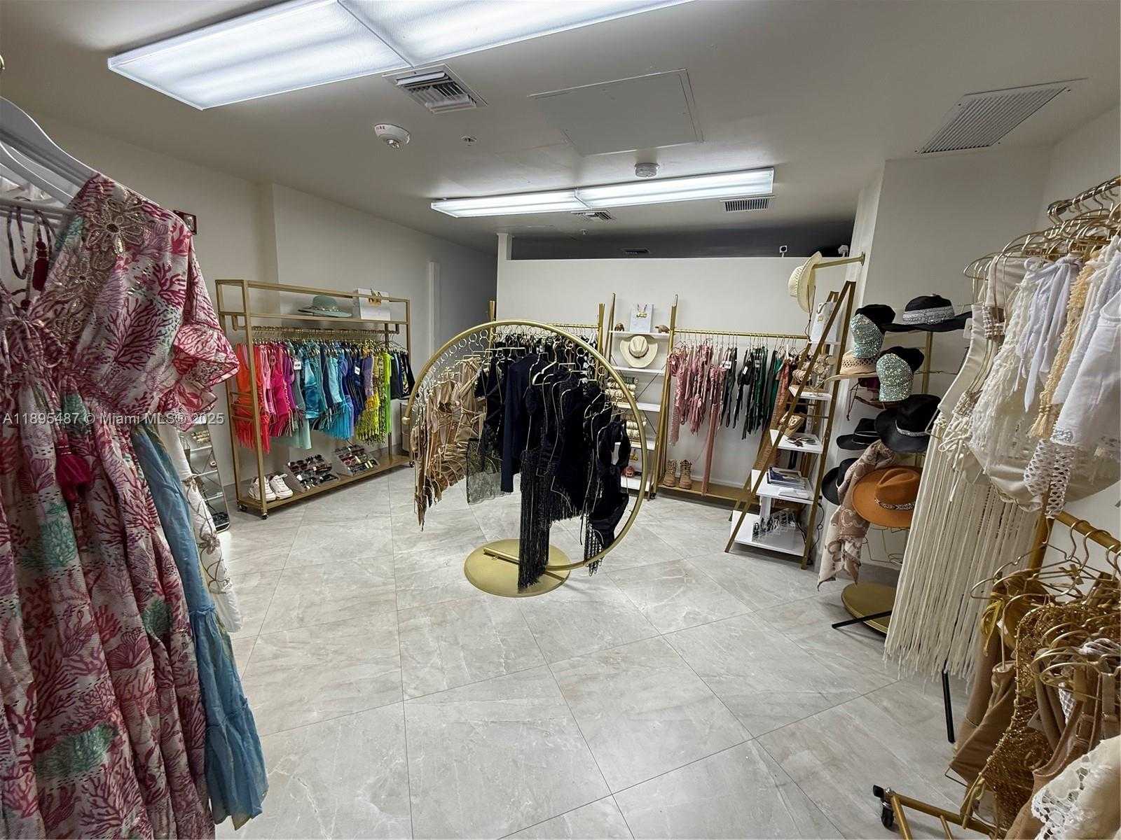Small Image of 5601 COLLINS AVE #CU-1, Miami Beach Number 5