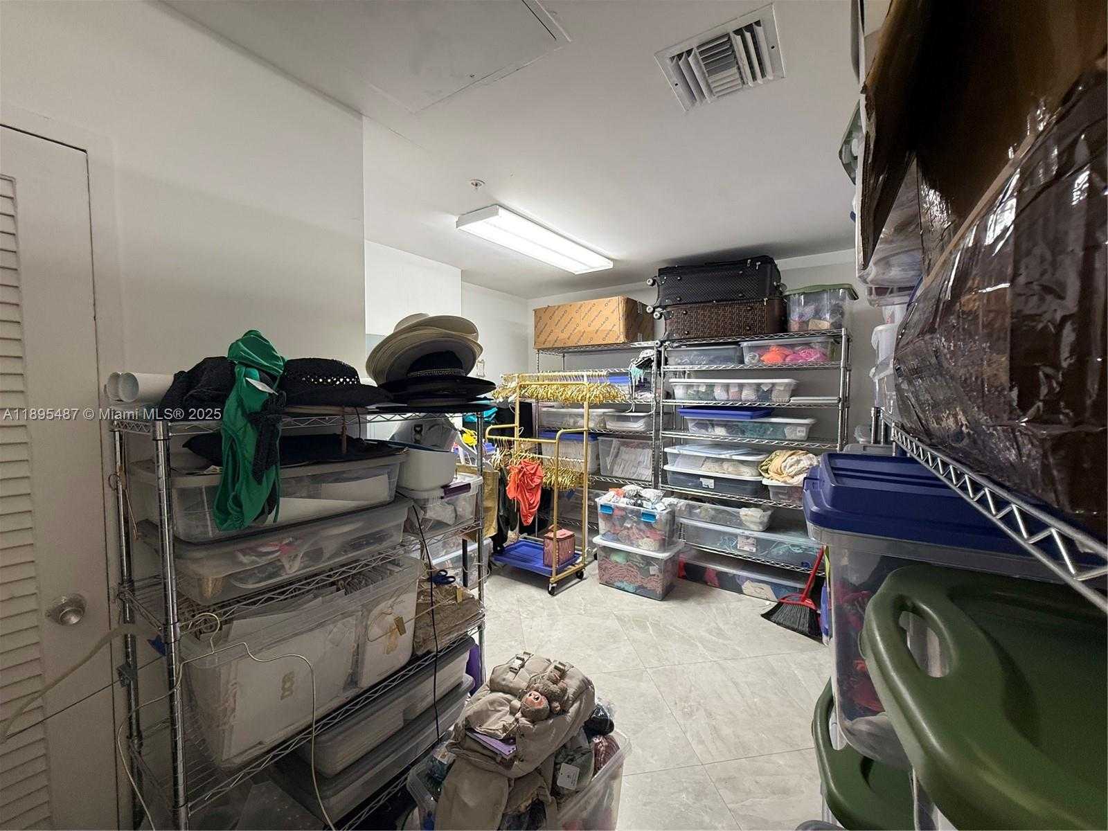 Small Image of 5601 COLLINS AVE #CU-1, Miami Beach Number 6