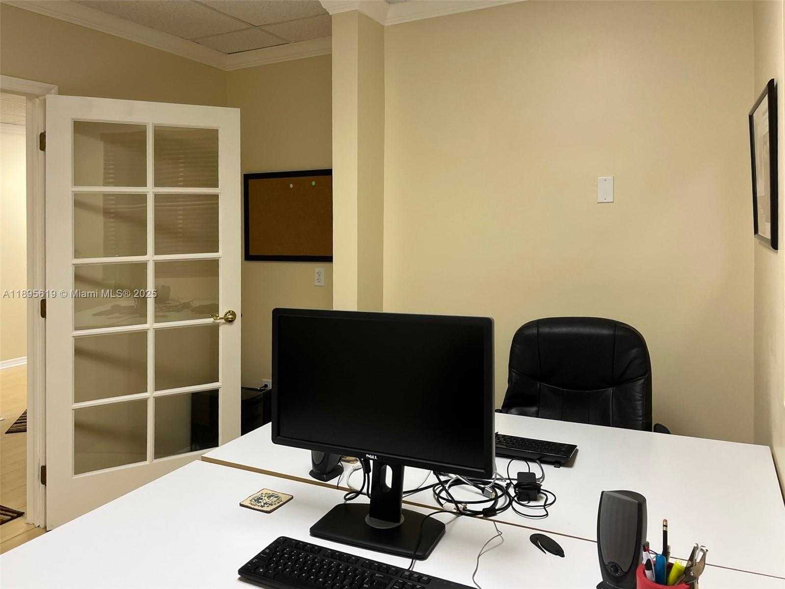 Small Image of 5220 SOUTH UNIVERSITY DR #106C, Davie Number 15