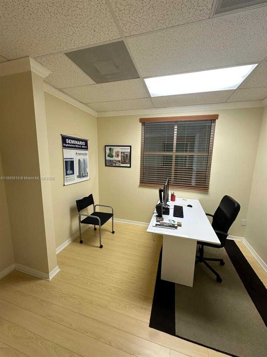 Small Image of 5220 SOUTH UNIVERSITY DR #106C, Davie Number 17