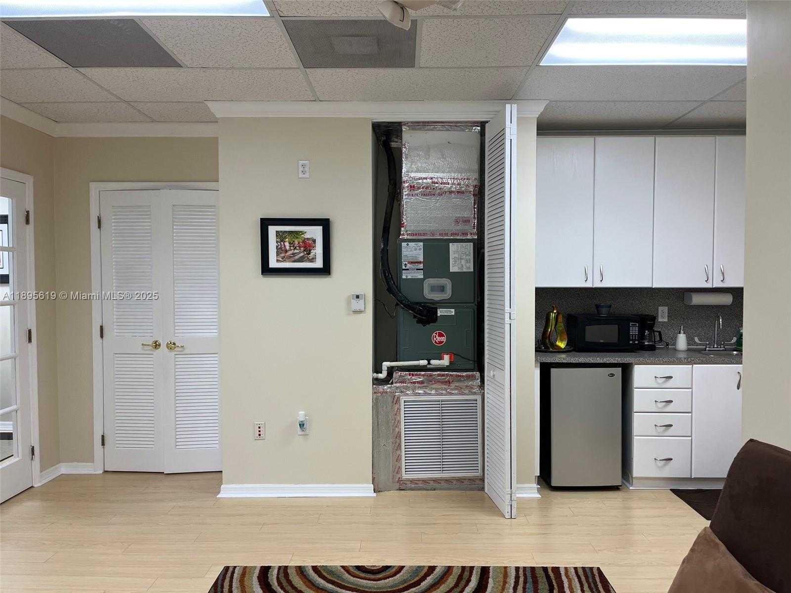 Small Image of 5220 SOUTH UNIVERSITY DR #106C, Davie Number 22