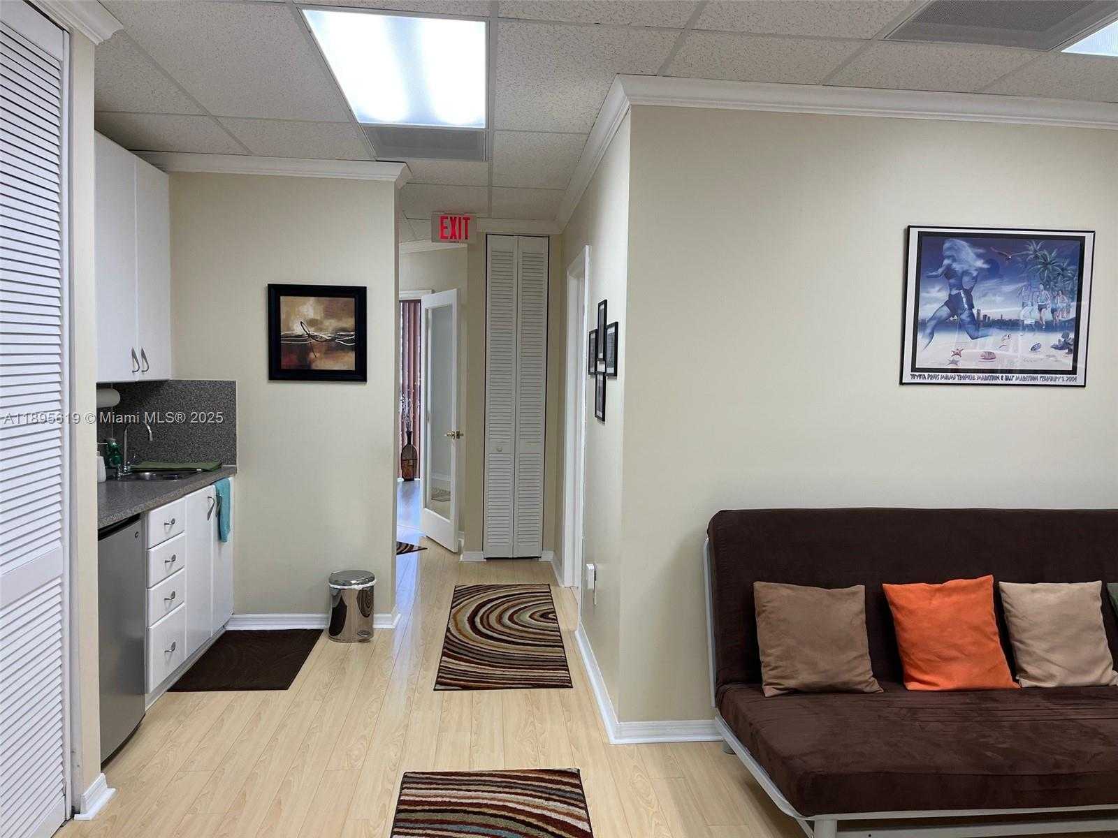 Small Image of 5220 SOUTH UNIVERSITY DR #106C, Davie Number 27