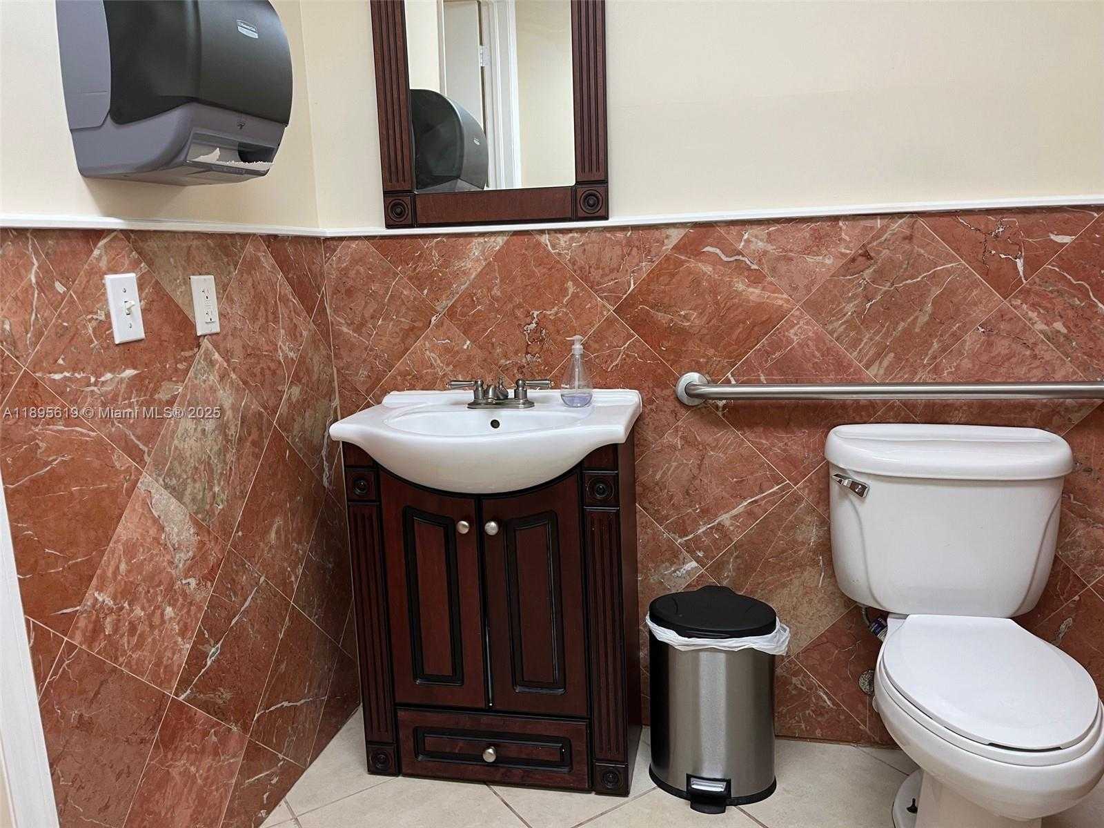 Small Image of 5220 SOUTH UNIVERSITY DR #106C, Davie Number 35