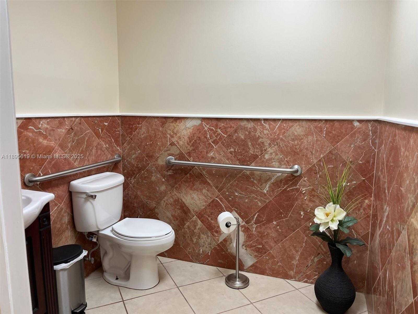 Small Image of 5220 SOUTH UNIVERSITY DR #106C, Davie Number 36