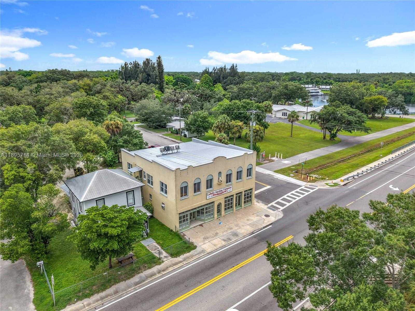 Small Image of 390 NORTH BRIDGE, Other City - In The State Of Florida Number 3