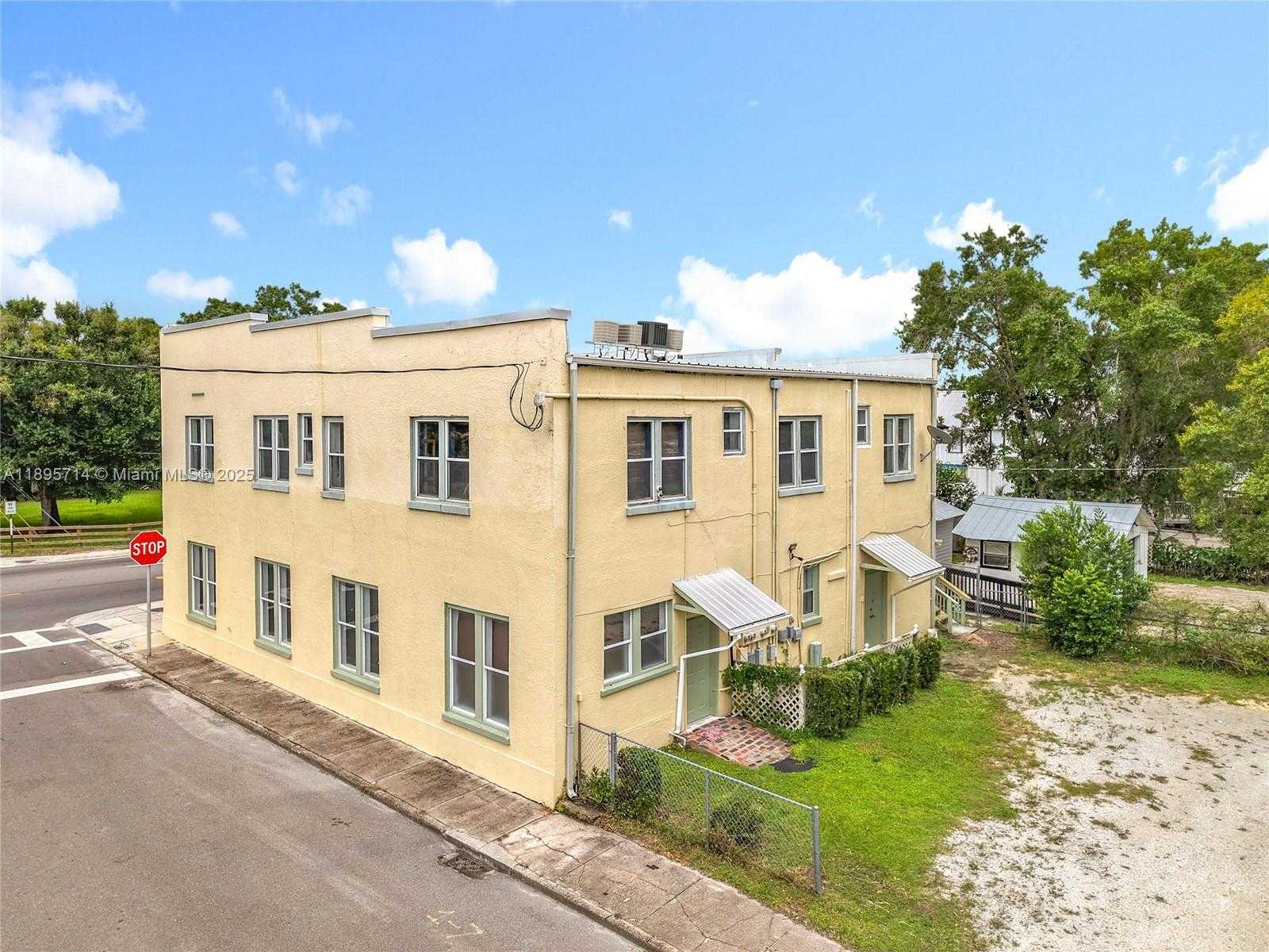 Small Image of 390 NORTH BRIDGE, Other City - In The State Of Florida Number 40