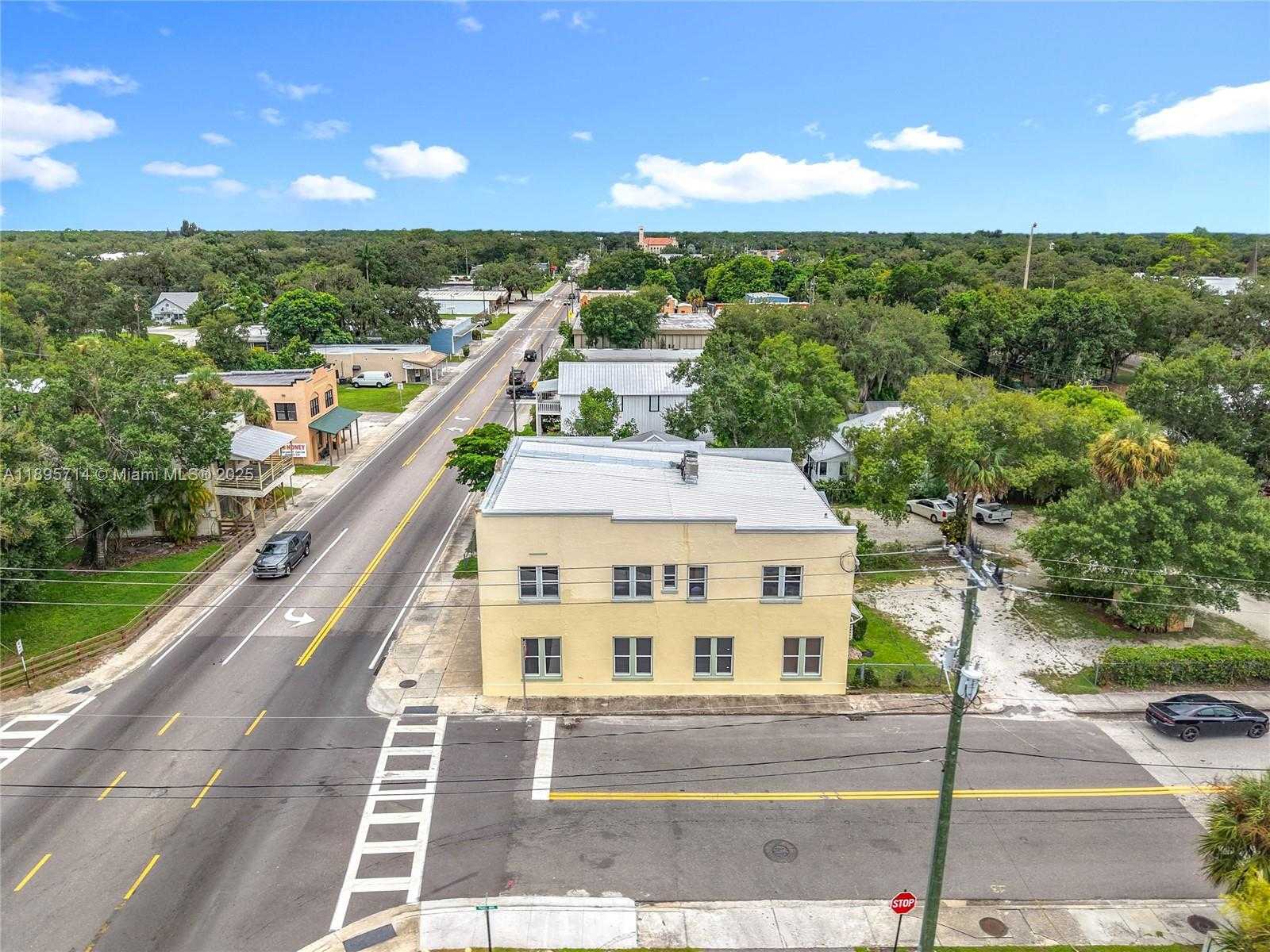 Small Image of 390 NORTH BRIDGE, Other City - In The State Of Florida Number 42