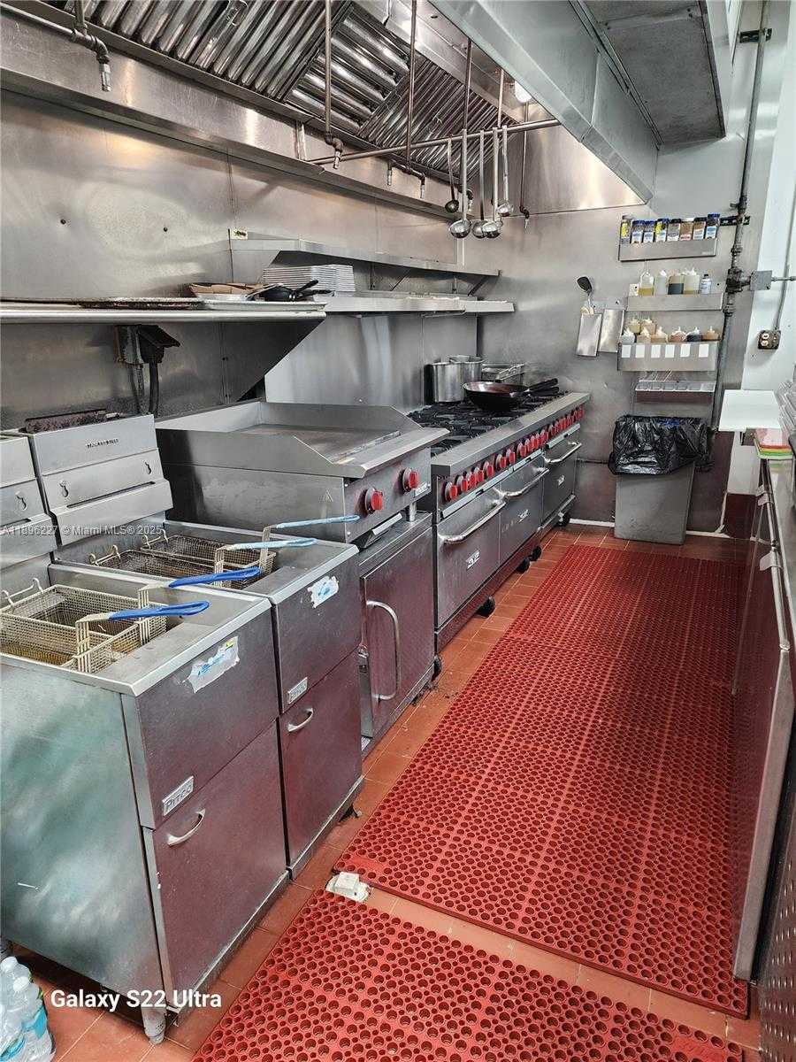 Small Image of 14241 SOUTH WEST 42ND ST #18, Miami Number 13
