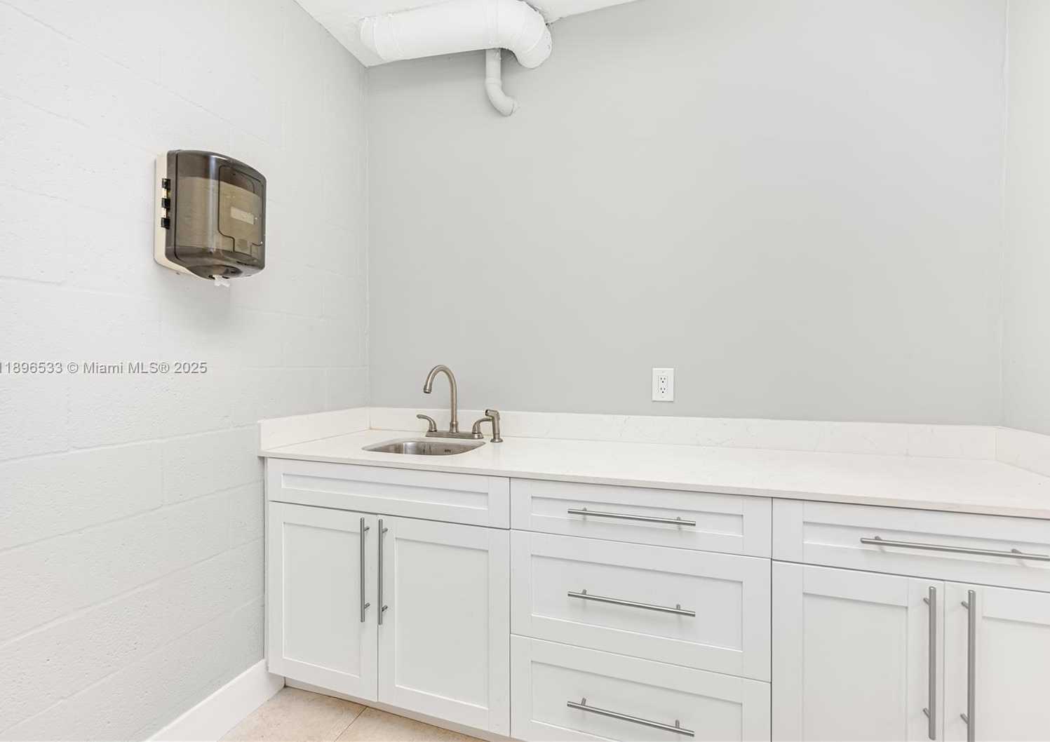 Small Image of 11467 NORTH WEST 34TH ST #11475, Doral Number 15