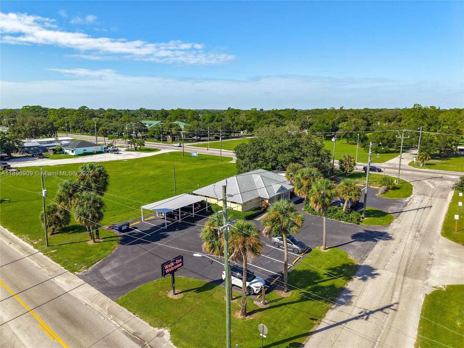 Small Image of 45 BRYAN AVE, Other City - In The State Of Florida Number 34