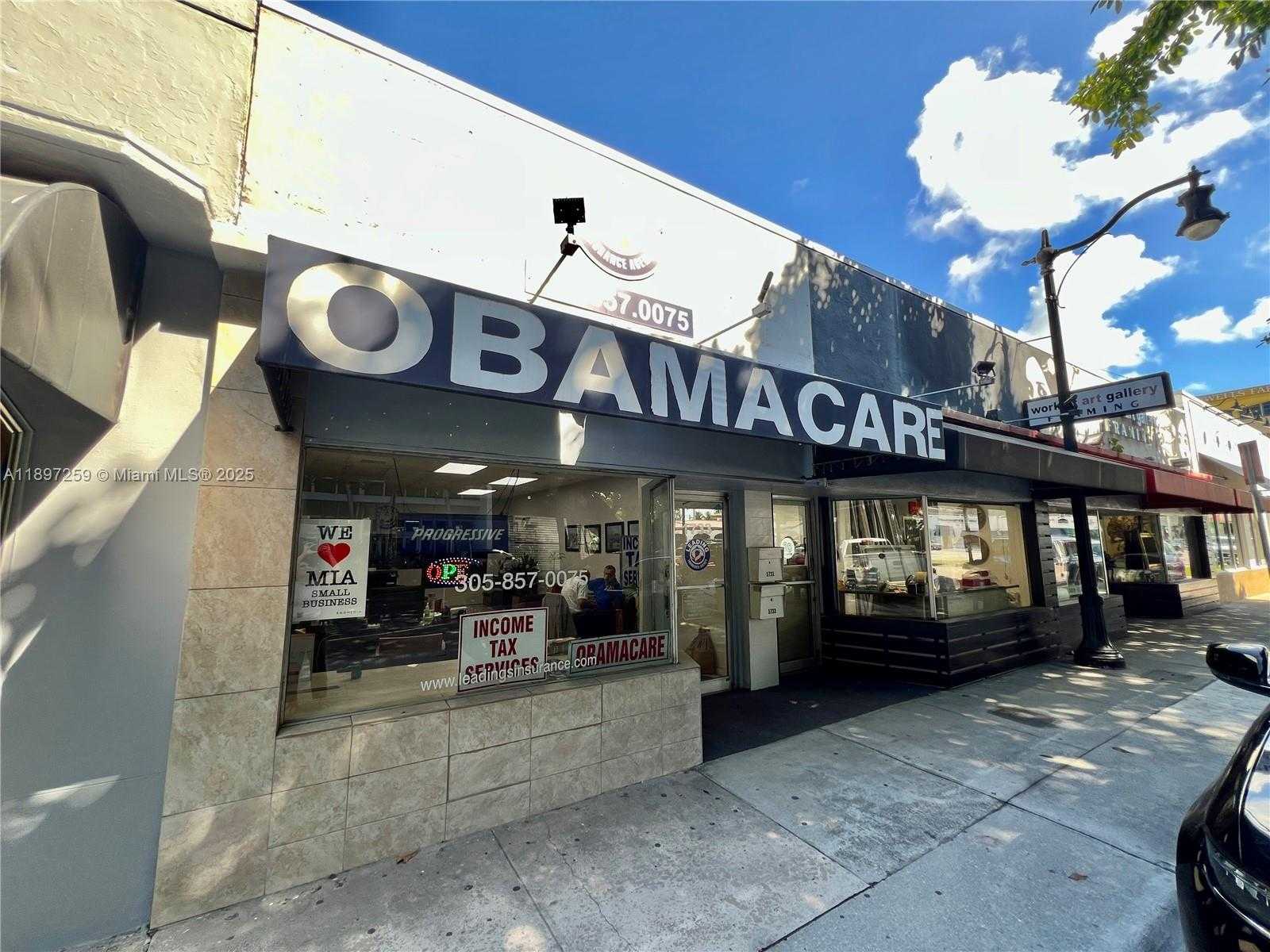 Small Image of 1727 CORAL WAY, Miami Number 7