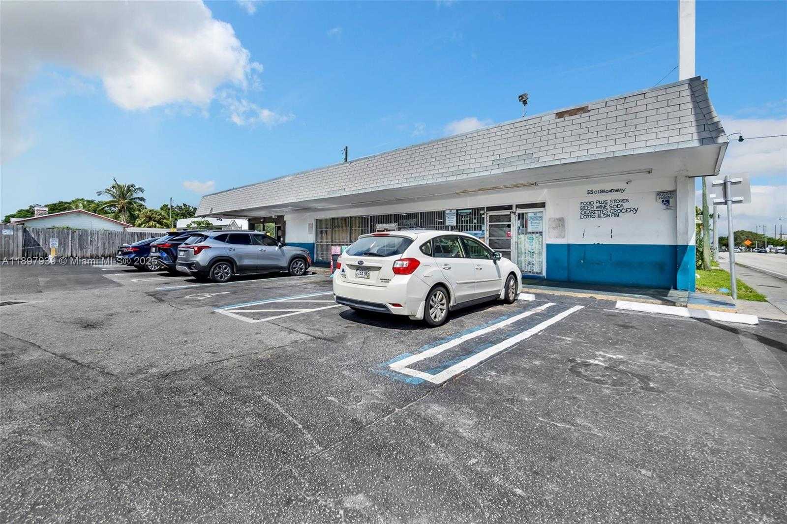 Small Image of 5509 BROADWAY, West Palm Beach Number 18