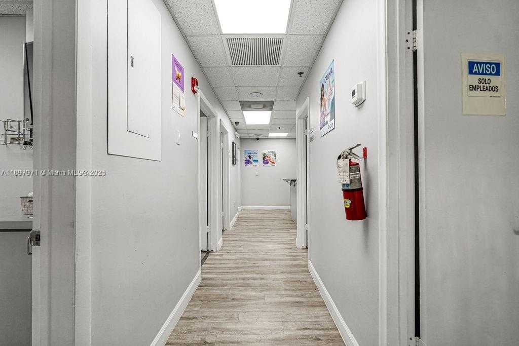 Small Image of 2645 SOUTH WEST 37TH AVE #101, Coral Gables Number 13