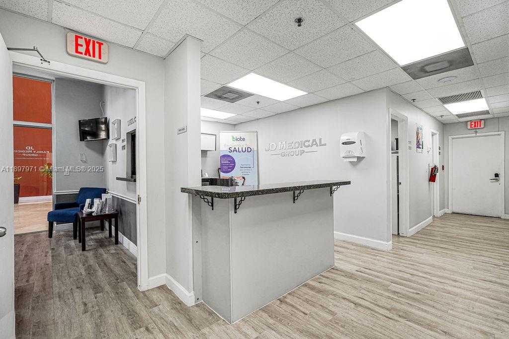 Small Image of 2645 SOUTH WEST 37TH AVE #101, Coral Gables Number 28