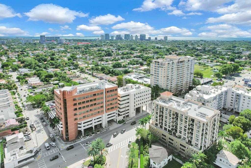 Small Image of 2645 SOUTH WEST 37TH AVE #101, Coral Gables Number 5