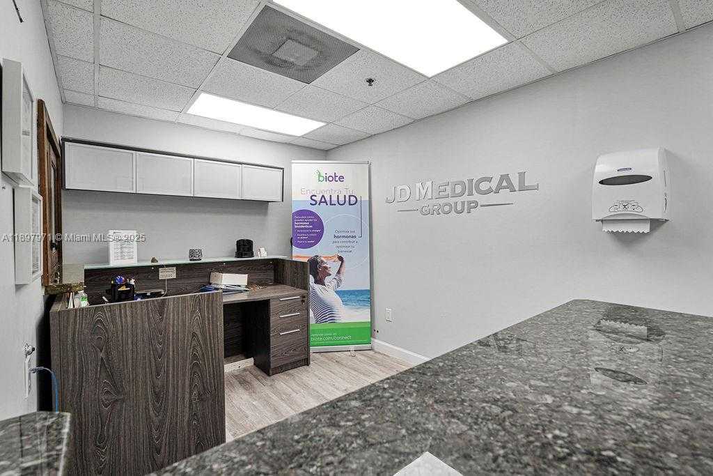 Small Image of 2645 SOUTH WEST 37TH AVE #101, Coral Gables Number 75