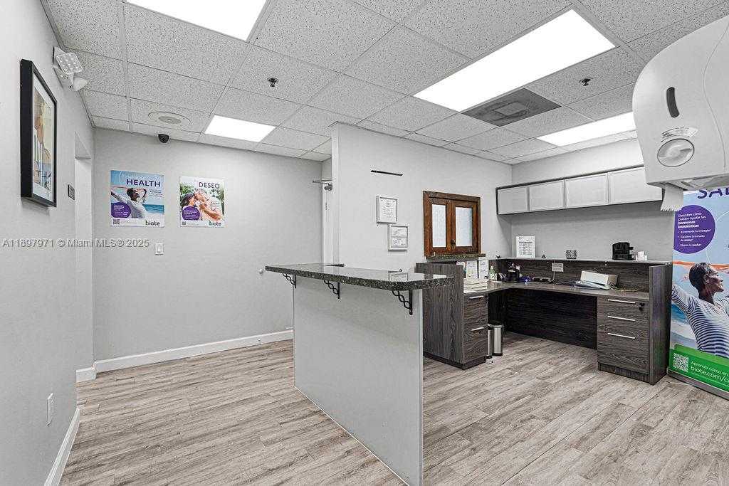 Small Image of 2645 SOUTH WEST 37TH AVE #101, Coral Gables Number 78