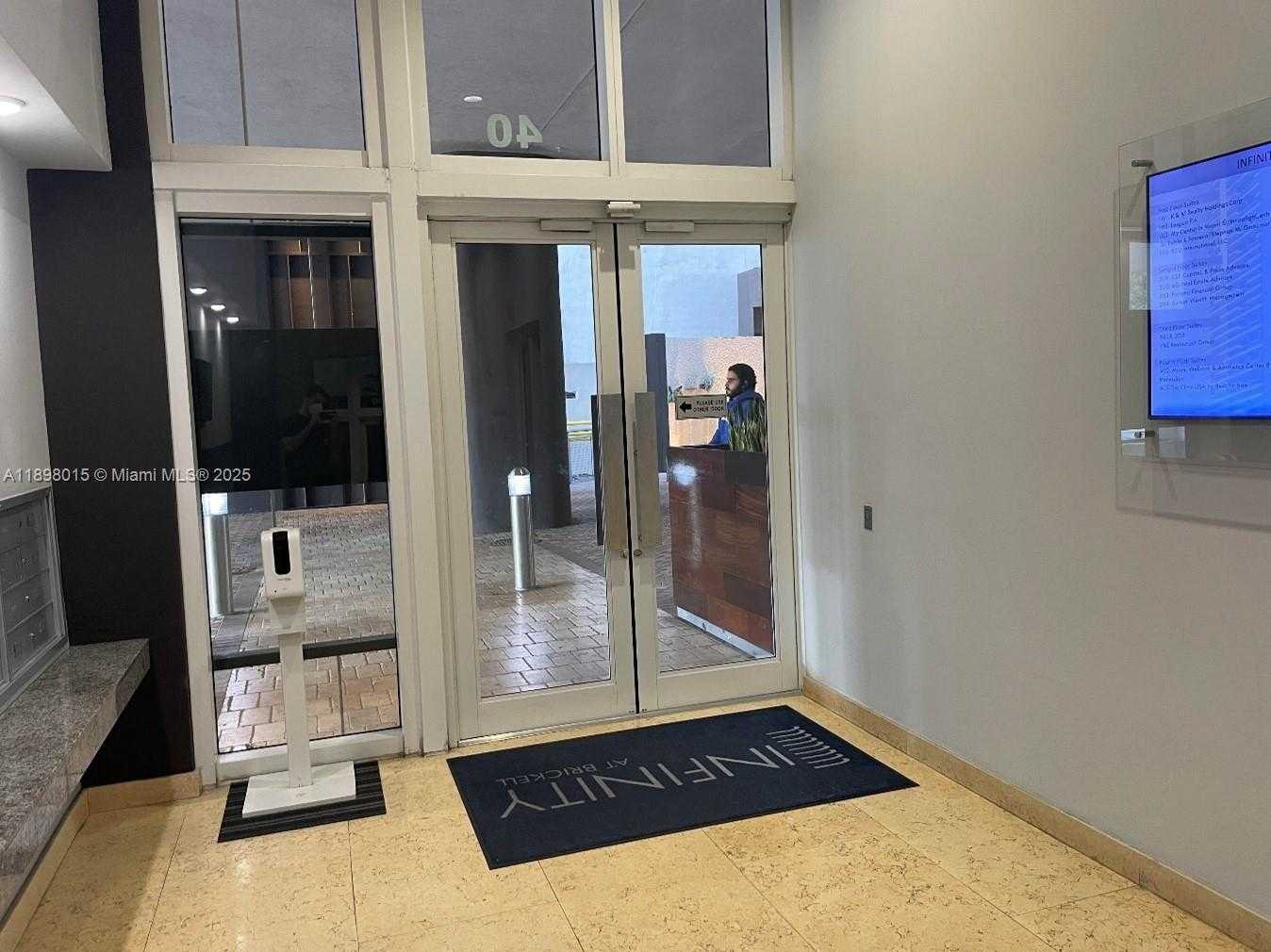 Small Image of 40 SOUTH WEST 13TH ST #101, Miami Number 7