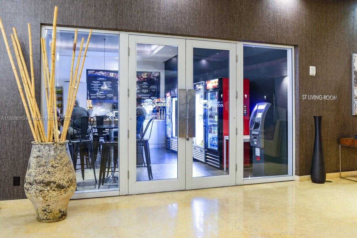 Small Image of 40 SOUTH WEST 13TH ST #101, Miami Number 9